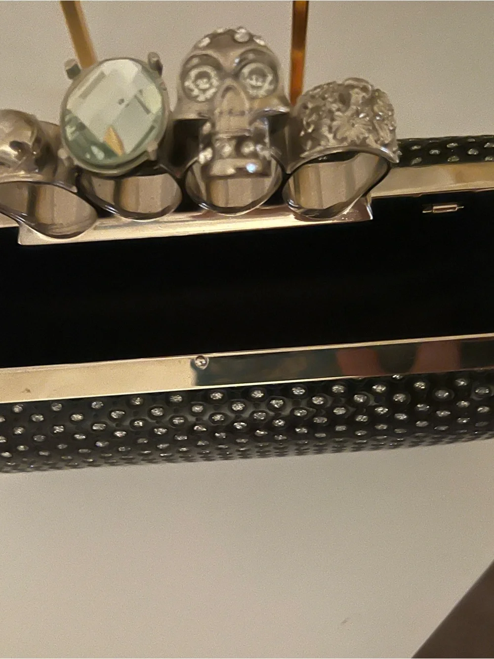 N/A chic black